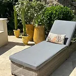 לינה וארוחת בוקר Un Petit Coin De Paradis Avec Piscine Et Parking