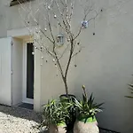 לינה וארוחת בוקר Un Petit Coin De Paradis Avec Piscine Et Parking 3*