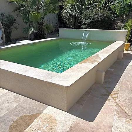 住宿加早餐酒店 Un Petit Coin De Paradis Avec Piscine Et Parking 阿维尼翁新城